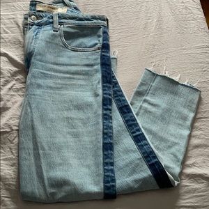 Lucky Brand High Rise Tomboy Jean w/ stripe - 8/29